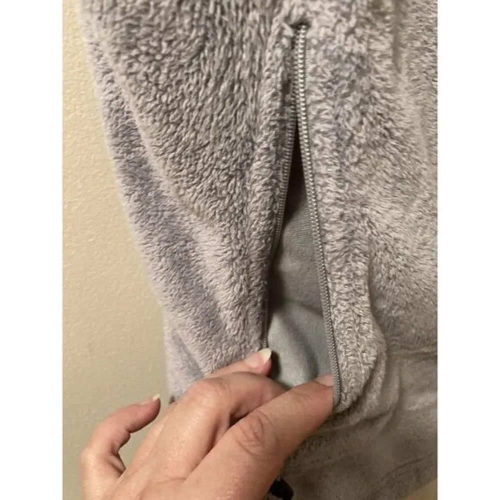 Mountain Hardwear Women's Sz M‎ Fleece Vest Full Zip Soft Pile Gray - Picture 5 of 11